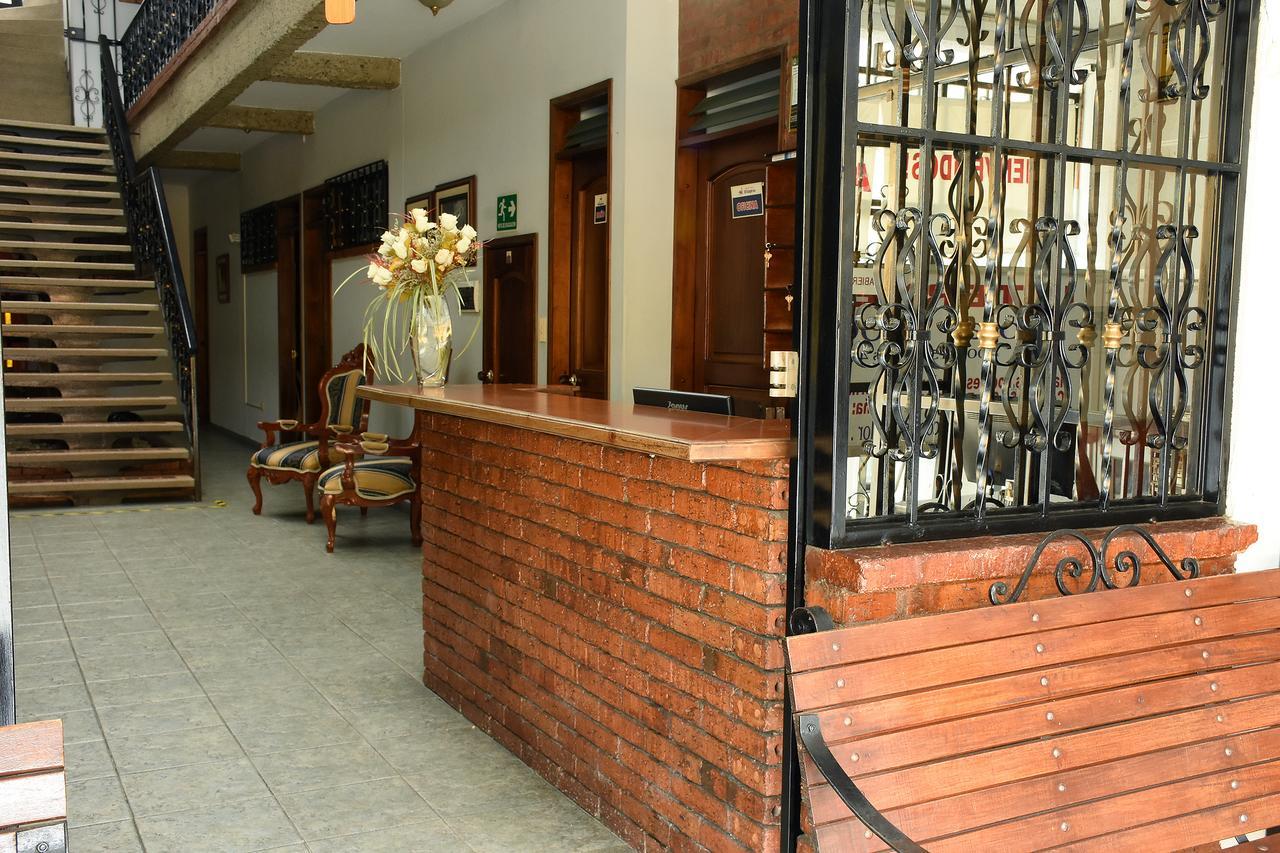 Hotel El Lago 2 Перейра Екстер'єр фото